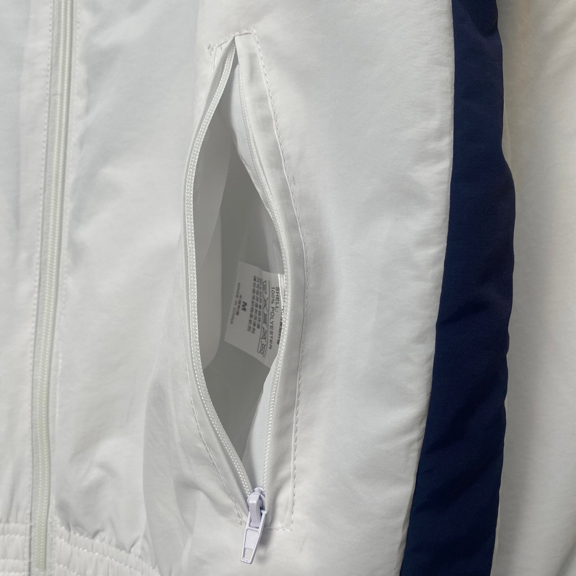 Real Madrid Windbreaker Jacke 2024 - 11Dropz