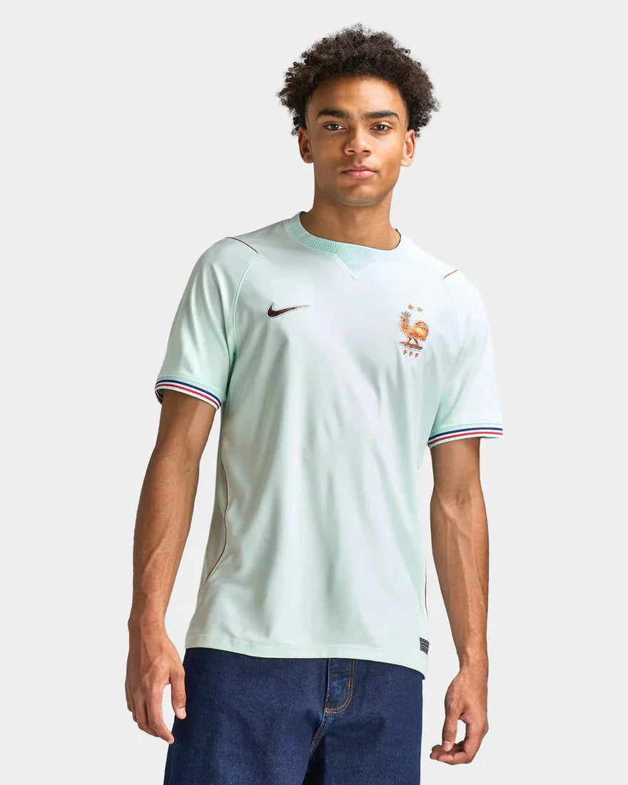 Frankreich WM 2026 Auswärtstrikot